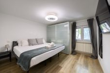 Villetta a Madrid - Chalet Ciudad Lineal 3HH M (MIS57)