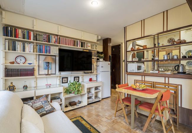  a Madrid - Apartamento Centro Negocios Castellana M (MDM32)