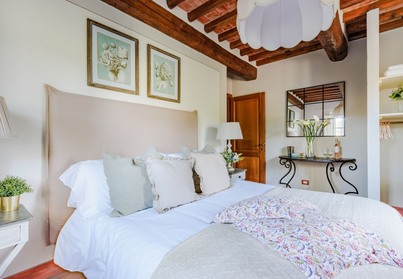 Appartamento a Monte San quirico - Jacopo Farmhouse Apartment in Wine Resort in Lucca Appartamento a Monte San quirico - Jacopo Farmhouse Apartment in Wine Resort in Lucca