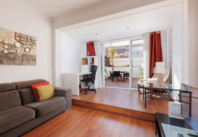  a Barcelona - Terraza privada, 3 dormitorios, 2 baños, Barcelona centro