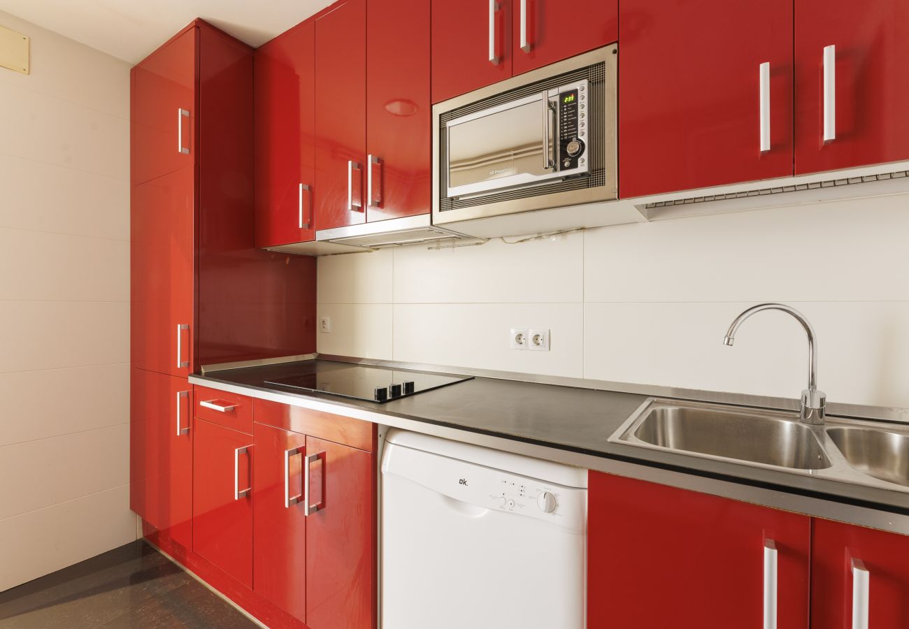 Appartamento a Barcelona - Terraza privada, 3 dormitorios, 2 baños, Barcelona centro Appartamento a Barcelona - Terraza privada, 3 dormitorios, 2 baños, Barcelona centro