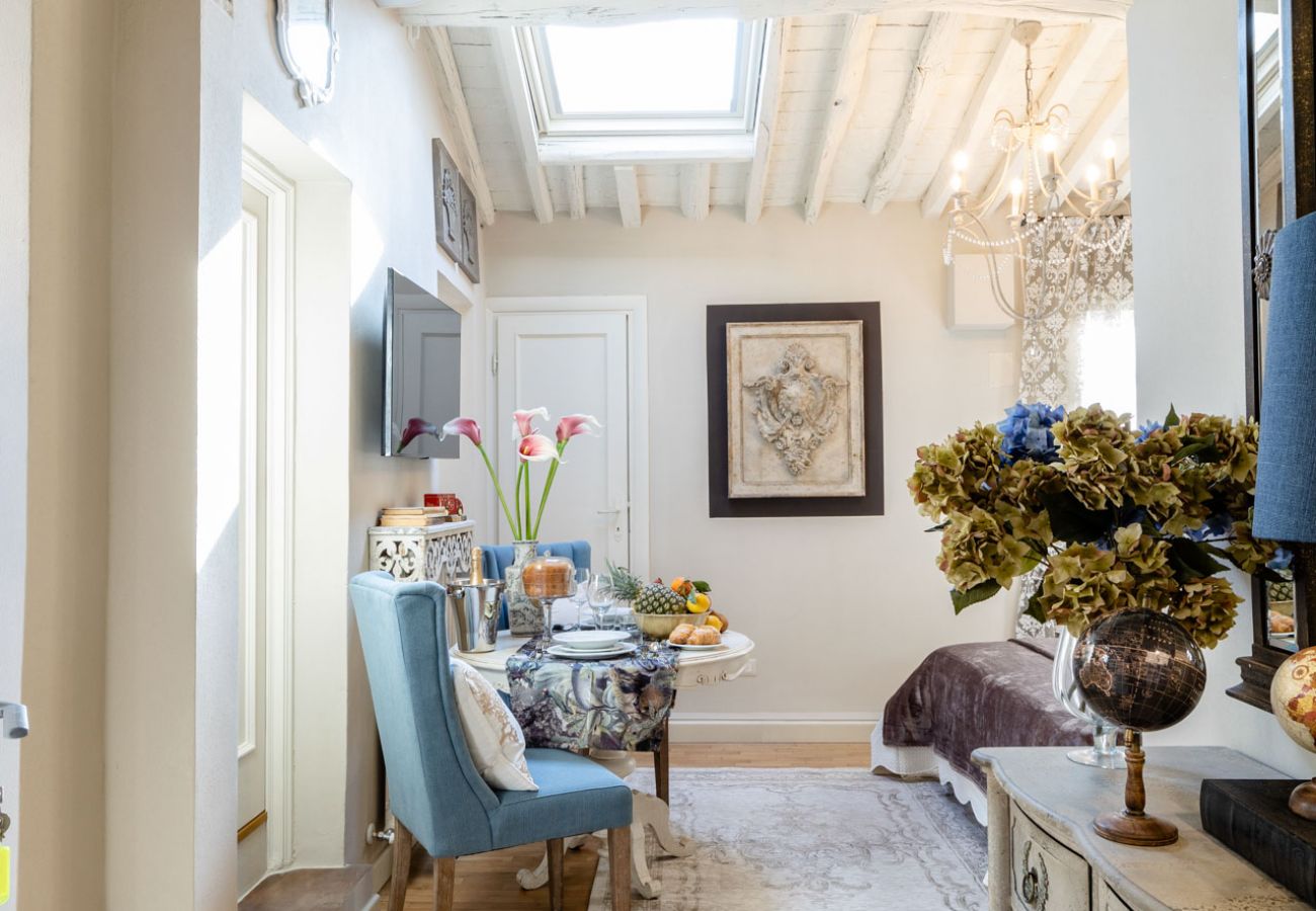 Appartamento a Lucca - Moro Studio Suite, Smart Classy Apartment in Lucca Appartamento a Lucca - Moro Studio Suite, Smart Classy Apartment in Lucca