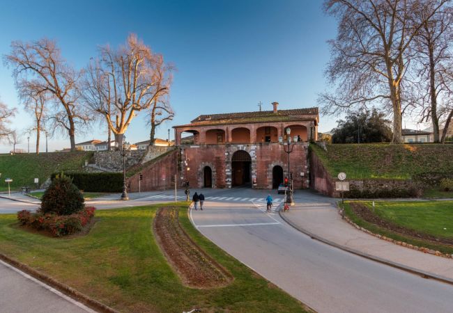 Appartamento a Lucca - Casa Antonia Luxury 2 Bedrooms Apartment Appartamento a Lucca - Casa Antonia Luxury 2 Bedrooms Apartment