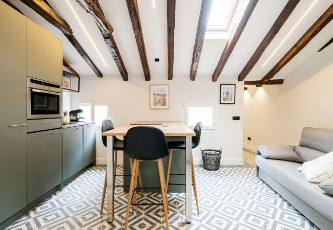 Appartamento a Madrid - Apartamento Rastro de Madrid Cascorro Temporal Appartamento a Madrid - Apartamento Rastro de Madrid Cascorro Temporal