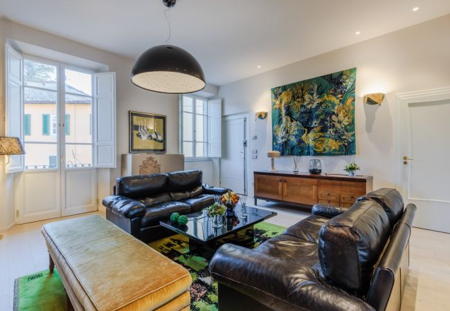 Appartamento a Lucca - Modern 1st Floor Apartment with Terrace Appartamento a Lucca - Modern 1st Floor Apartment with Terrace