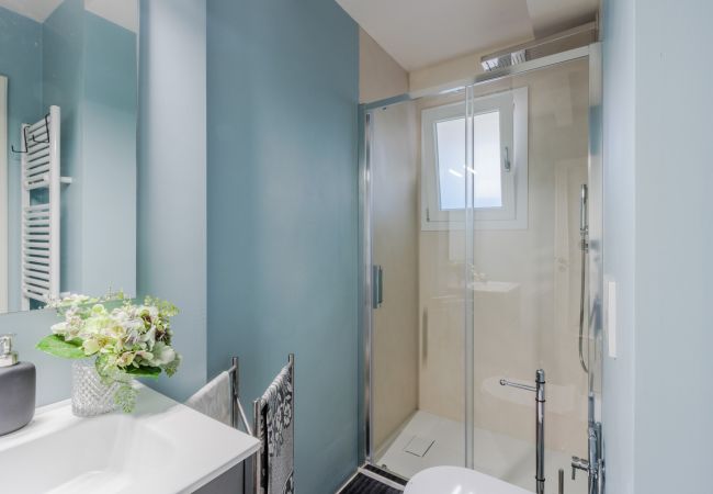 Appartamento a Lucca - Modern 1st Floor Apartment with Terrace Appartamento a Lucca - Modern 1st Floor Apartment with Terrace