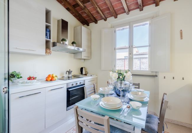 Appartamento a Lucca - Smart Flat with Elevator inside Lucca Appartamento a Lucca - Smart Flat with Elevator inside Lucca