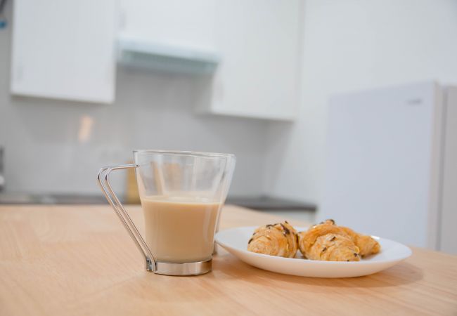 Studio a Madrid - ESTUDIO-TETUAN  Studio a Madrid - ESTUDIO-TETUAN