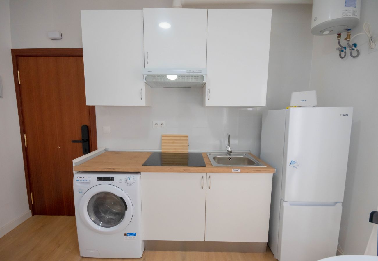 Studio a Madrid - ESTUDIO-TETUAN- Studio a Madrid - ESTUDIO-TETUAN-