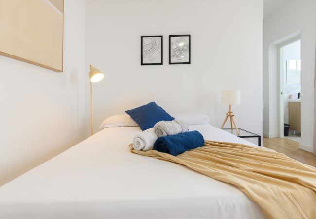 Studio a Madrid - TETUAN -  Studio a Madrid - TETUAN -