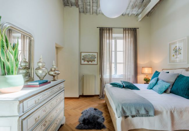 Appartamento a Lucca - The Healing Garden, 4 bedrooms Villa inside the Walls Appartamento a Lucca - The Healing Garden, 4 bedrooms Villa inside the Walls