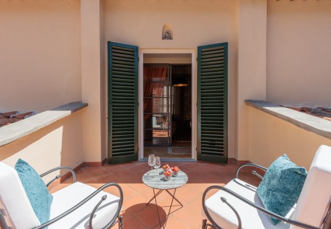 Appartamento a Lucca - The Healing Garden, 4 bedrooms Villa inside the Walls Appartamento a Lucca - The Healing Garden, 4 bedrooms Villa inside the Walls