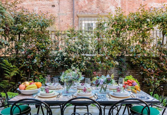 Appartamento a Lucca - The Healing Garden, 4 bedrooms Villa inside the Walls Appartamento a Lucca - The Healing Garden, 4 bedrooms Villa inside the Walls