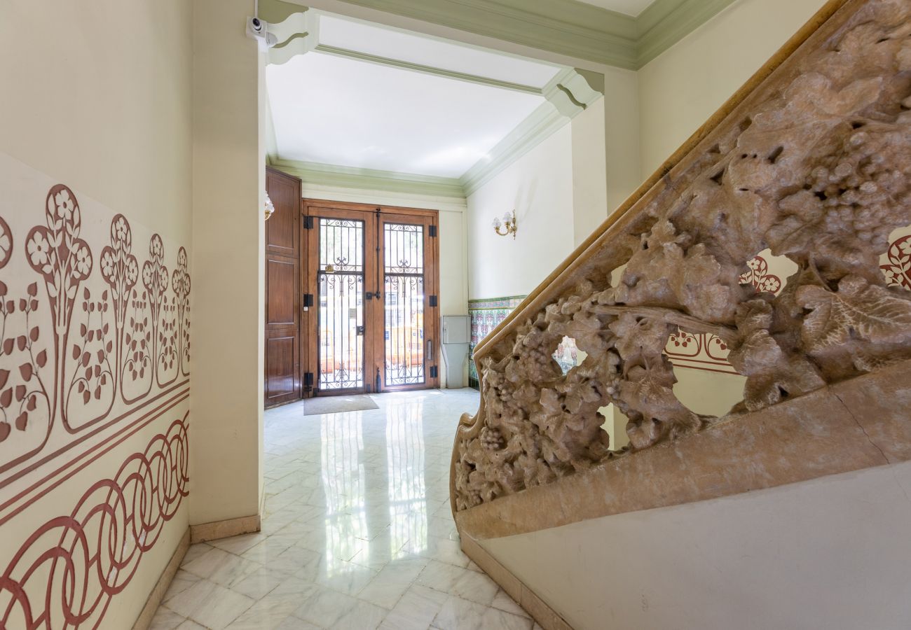 Appartamento a Barcelona - Piso modernista en el centro del Eixample Appartamento a Barcelona - Piso modernista en el centro del Eixample