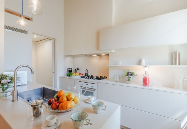 Appartamento a Lucca - Modern 3 Bedrooms Apartment with Elevator Appartamento a Lucca - Modern 3 Bedrooms Apartment with Elevator