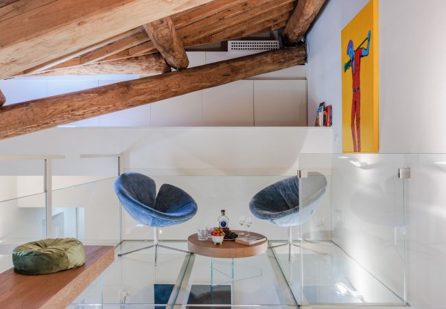 Appartamento a Lucca - Modern 3 Bedrooms Apartment with Elevator Appartamento a Lucca - Modern 3 Bedrooms Apartment with Elevator