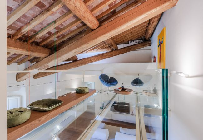 Appartamento a Lucca - Modern 3 Bedrooms Apartment with Elevator Appartamento a Lucca - Modern 3 Bedrooms Apartment with Elevator