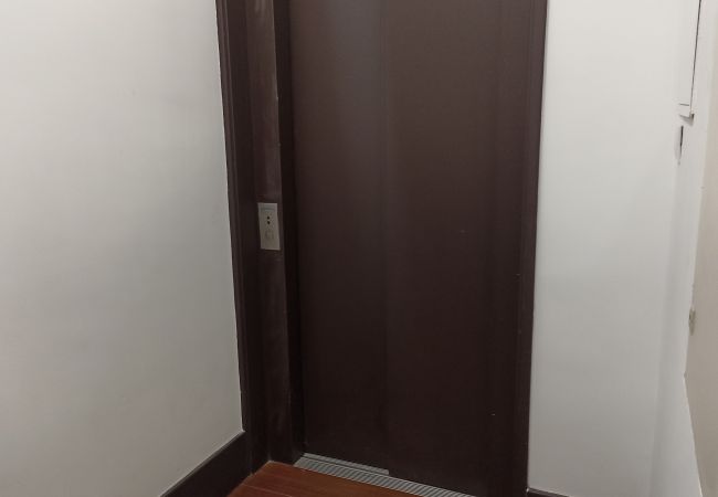 Appartamento a Madrid - Habitaciones en alquiler en Barrio Chueca - Madrid INF1F Appartamento a Madrid - Habitaciones en alquiler en Barrio Chueca - Madrid INF1F