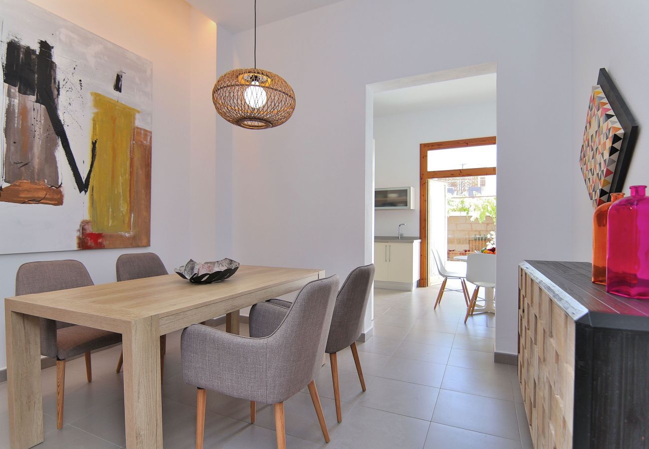 Casa a Muro - Es Colomer 265 preciosa casa de pueblo con piscina, aire acondicionado y fibra óptica Casa a Muro - Es Colomer 265 preciosa casa de pueblo con piscina, aire acondicionado y fibra óptica