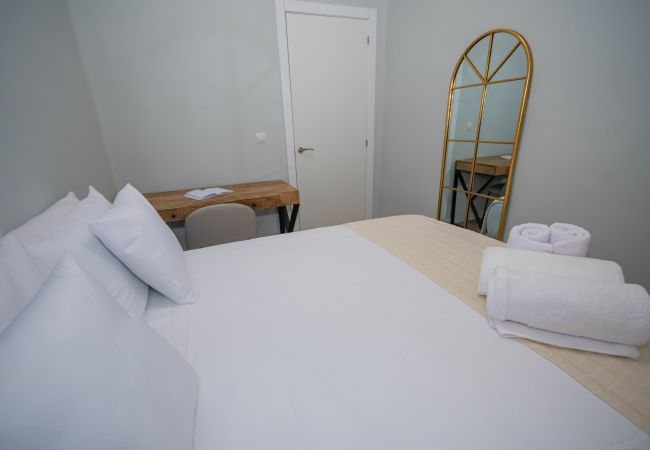 Appartamento a Madrid - Luminoso y amplio apartamento en Cuatro Caminos Madrid. Temporal  Appartamento a Madrid - Luminoso y amplio apartamento en Cuatro Caminos Madrid. Temporal