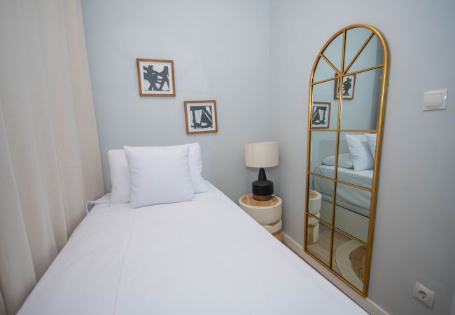 Appartamento a Madrid - Luminoso y amplio apartamento en Cuatro Caminos Madrid. Temporal  Appartamento a Madrid - Luminoso y amplio apartamento en Cuatro Caminos Madrid. Temporal