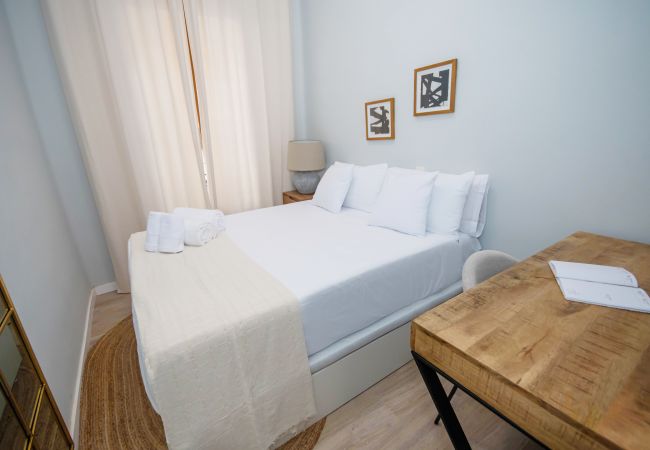 Appartamento a Madrid - Luminoso y amplio apartamento en Cuatro Caminos Madrid. Temporal  Appartamento a Madrid - Luminoso y amplio apartamento en Cuatro Caminos Madrid. Temporal