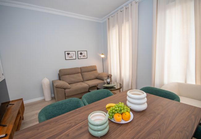 Appartamento a Madrid - Luminoso y amplio apartamento en Cuatro Caminos Madrid. Temporal  Appartamento a Madrid - Luminoso y amplio apartamento en Cuatro Caminos Madrid. Temporal