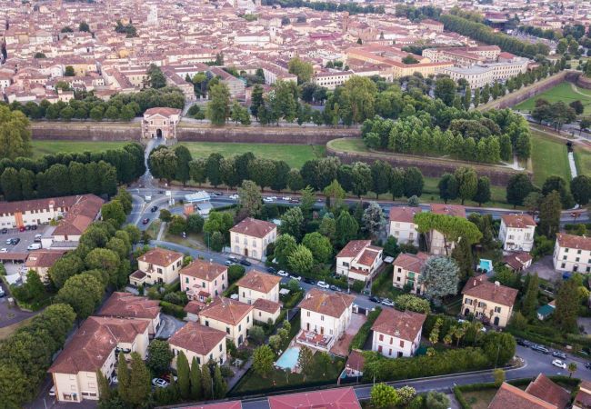 Villa a Lucca - Villa Buonamici, a Luxury Villa with Pool in a walking distance from Lucca Villa a Lucca - Villa Buonamici, a Luxury Villa with Pool in a walking distance from Lucca