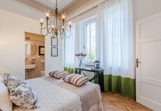 Villa a Lucca - Villa Buonamici, a Luxury Villa with Pool in a walking distance from Lucca Villa a Lucca - Villa Buonamici, a Luxury Villa with Pool in a walking distance from Lucca