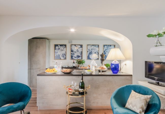 Villa a Lucca - Villa Buonamici, a Luxury Villa with Pool in a walking distance from Lucca Villa a Lucca - Villa Buonamici, a Luxury Villa with Pool in a walking distance from Lucca