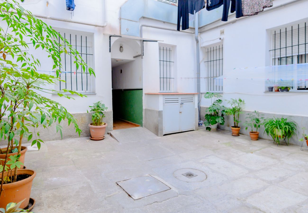 Appartamento a Madrid - Encantadora vivienda de dos dormitorios en el Centro de Madrid. Temporal Appartamento a Madrid - Encantadora vivienda de dos dormitorios en el Centro de Madrid. Temporal