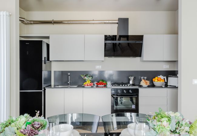 Appartamento a Lucca - Luxury Modern Apartment with Elevator and Balcony inside the Walls of Lucca Appartamento a Lucca - Luxury Modern Apartment with Elevator and Balcony inside the Walls of Lucca