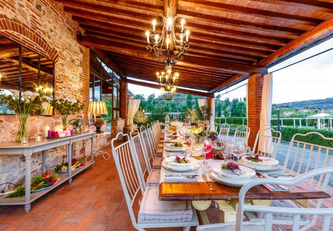 Villa a Pieve a Nievole - Elevate Your Escape: Discover Timeless Charm in a Majestic Retreat Amid Lucca and Florence Villa a Pieve a Nievole - Elevate Your Escape: Discover Timeless Charm in a Majestic Retreat Amid Lucca and Florence