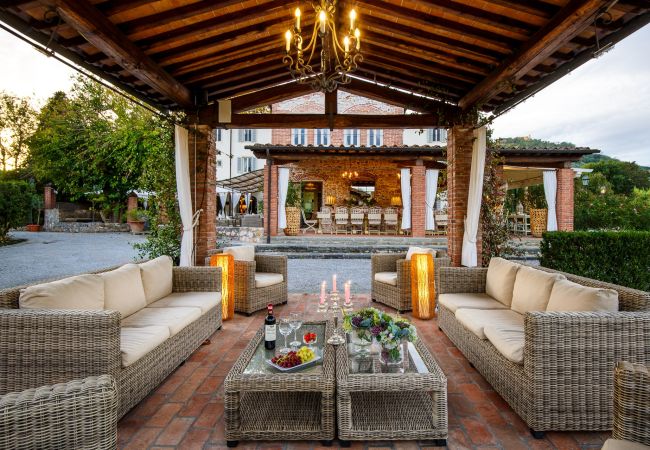 Villa a Pieve a Nievole - Elevate Your Escape: Discover Timeless Charm in a Majestic Retreat Amid Lucca and Florence Villa a Pieve a Nievole - Elevate Your Escape: Discover Timeless Charm in a Majestic Retreat Amid Lucca and Florence