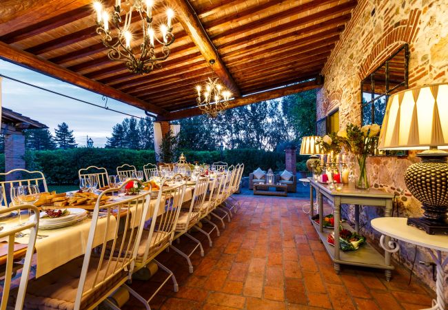 Villa a Pieve a Nievole - Elevate Your Escape: Discover Timeless Charm in a Majestic Retreat Amid Lucca and Florence Villa a Pieve a Nievole - Elevate Your Escape: Discover Timeless Charm in a Majestic Retreat Amid Lucca and Florence