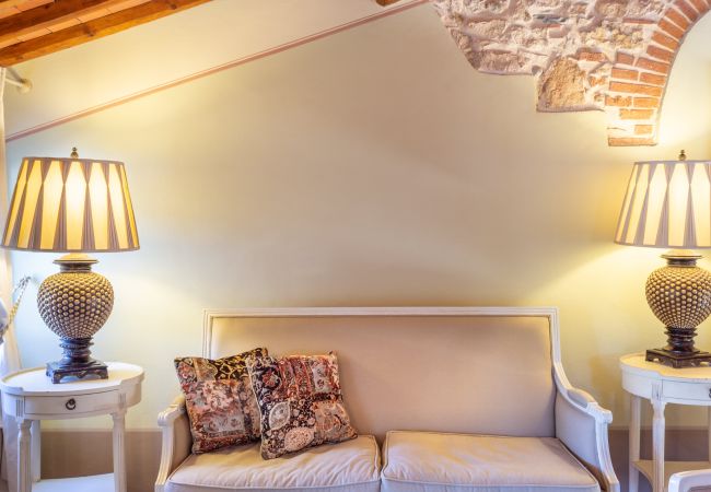 Villa a Pieve a Nievole - Elevate Your Escape: Discover Timeless Charm in a Majestic Retreat Amid Lucca and Florence Villa a Pieve a Nievole - Elevate Your Escape: Discover Timeless Charm in a Majestic Retreat Amid Lucca and Florence