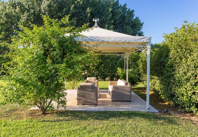 Villa a Pieve a Nievole - Elevate Your Escape: Discover Timeless Charm in a Majestic Retreat Amid Lucca and Florence Villa a Pieve a Nievole - Elevate Your Escape: Discover Timeless Charm in a Majestic Retreat Amid Lucca and Florence