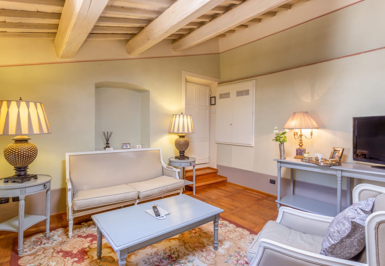 Villa a Pieve a Nievole - Elevate Your Escape: Discover Timeless Charm in a Majestic Retreat Amid Lucca and Florence Villa a Pieve a Nievole - Elevate Your Escape: Discover Timeless Charm in a Majestic Retreat Amid Lucca and Florence