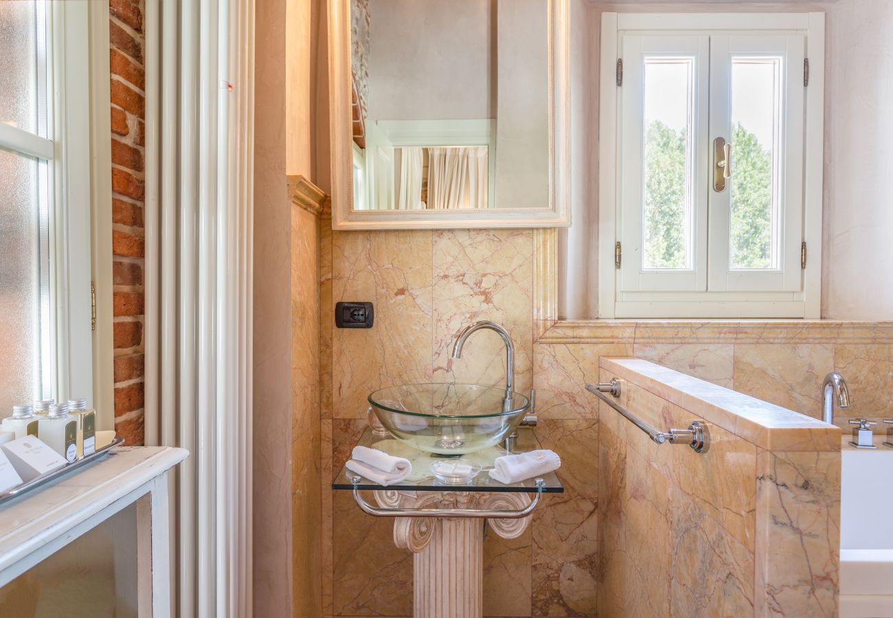 Villa a Pieve a Nievole - Elevate Your Escape: Discover Timeless Charm in a Majestic Retreat Amid Lucca and Florence Villa a Pieve a Nievole - Elevate Your Escape: Discover Timeless Charm in a Majestic Retreat Amid Lucca and Florence