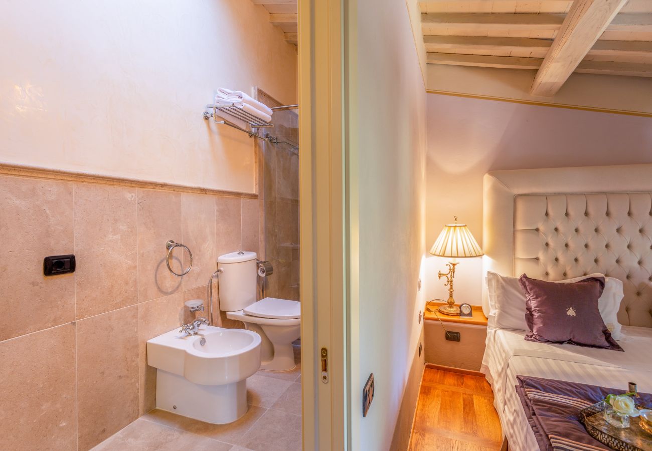 Villa a Pieve a Nievole - Elevate Your Escape: Discover Timeless Charm in a Majestic Retreat Amid Lucca and Florence Villa a Pieve a Nievole - Elevate Your Escape: Discover Timeless Charm in a Majestic Retreat Amid Lucca and Florence