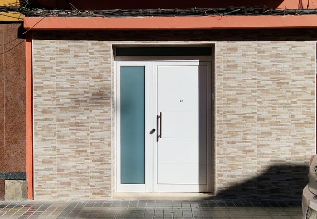 Casa a Las Palmas de Gran Canaria - Urban Surf Beach By Canariasgetaway Casa a Las Palmas de Gran Canaria - Urban Surf Beach By Canariasgetaway