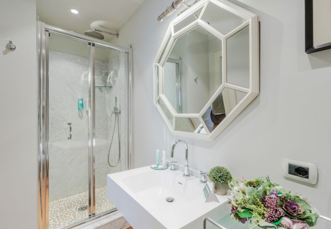 Appartamento a Lucca - The Lucca Heritage Retreat, a Spacious Home with Outdoor inside the Walls of Lucca Appartamento a Lucca - The Lucca Heritage Retreat, a Spacious Home with Outdoor inside the Walls of Lucca