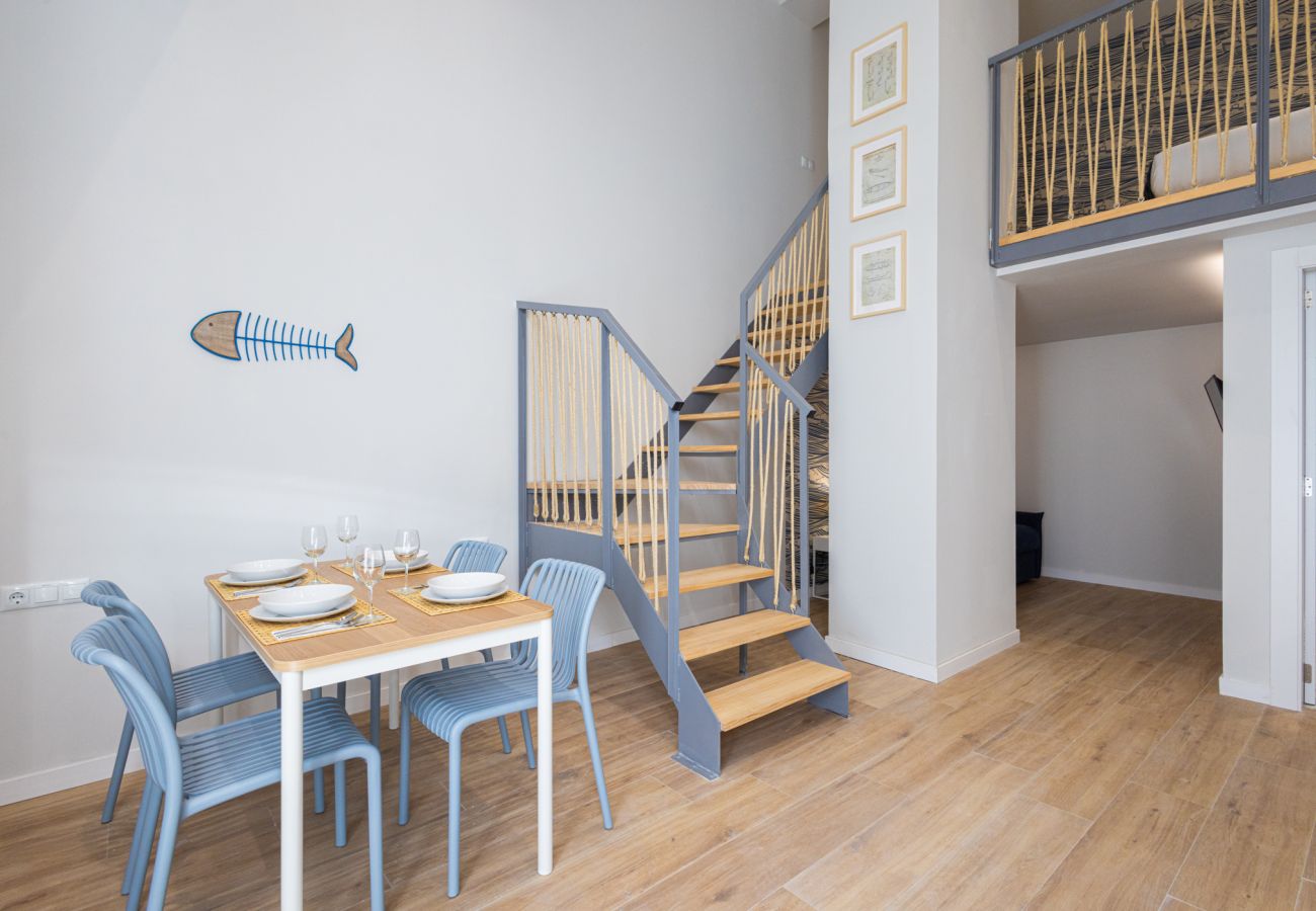 Appartamento a Valencia / València - The Pirate Duplex IX | 4 Guests | AC WiFi | 15 min Oceanografic