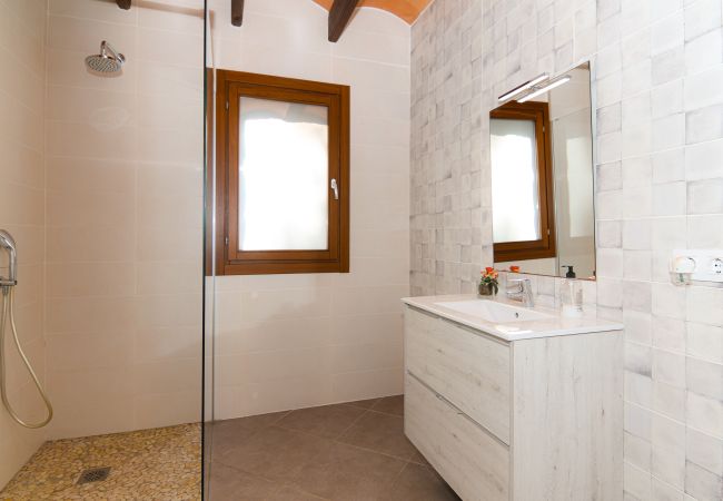 Villa a Sineu - Villa Caluix con A/A, internet y piscina Villa a Sineu - Villa Caluix con A/A, internet y piscina