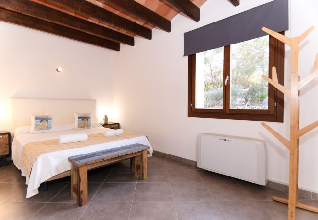 Villa a Sineu - Villa Caluix con A/A, internet y piscina Villa a Sineu - Villa Caluix con A/A, internet y piscina