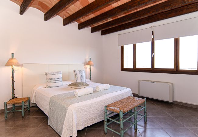 Villa a Sineu - Villa Caluix con A/A, internet y piscina Villa a Sineu - Villa Caluix con A/A, internet y piscina