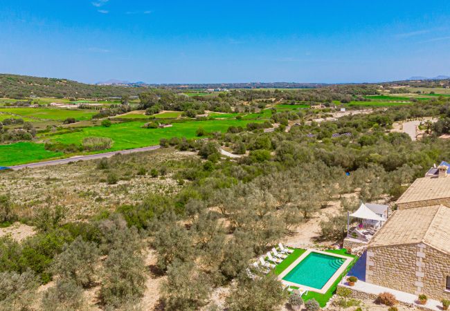 Villa a Sineu - Villa Caluix con A/A, internet y piscina Villa a Sineu - Villa Caluix con A/A, internet y piscina