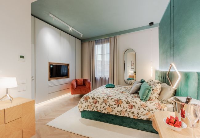 Appartamento a Lucca - Casa Silvestro Modern Spacious 3 Bedrooms Luxury Apartment inside the Walls of Lucca Appartamento a Lucca - Casa Silvestro Modern Spacious 3 Bedrooms Luxury Apartment inside the Walls of Lucca