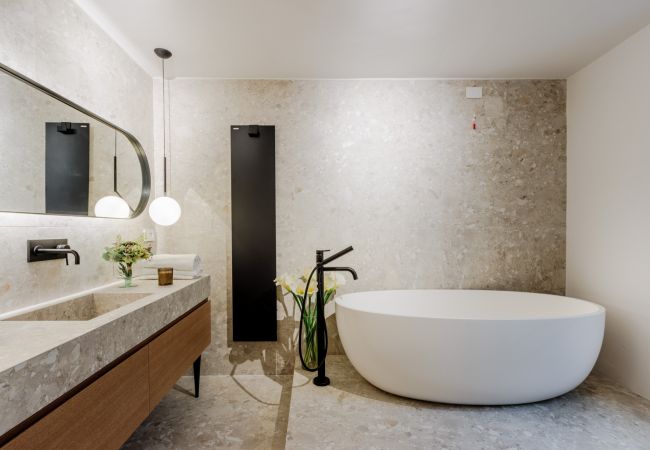 Appartamento a Lucca - Casa Silvestro Modern Spacious 3 Bedrooms Luxury Apartment inside the Walls of Lucca Appartamento a Lucca - Casa Silvestro Modern Spacious 3 Bedrooms Luxury Apartment inside the Walls of Lucca