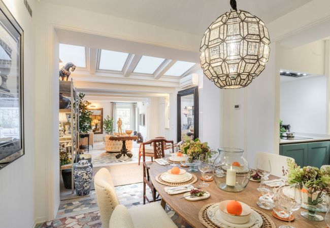 Appartamento a Lucca - Luxury Home, Private Garden and Jacuzzi inside Lucca Appartamento a Lucca - Luxury Home, Private Garden and Jacuzzi inside Lucca